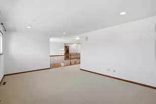 15308 Plumstone Dr, Eden Prairie, MN 55347 - Photo 44