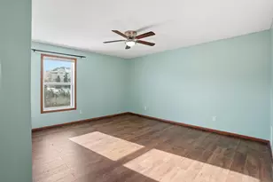 15308 Plumstone Dr, Eden Prairie, MN 55347 - Photo 38