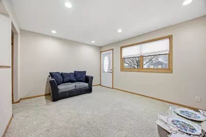 1003 12th Street N, Moorhead, MN 56560 - Photo 4