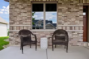 2304 Britwood Ln SW, Rochester, MN 55902 - Photo 8