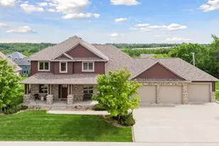 2304 Britwood Ln SW, Rochester, MN 55902 - Photo 2