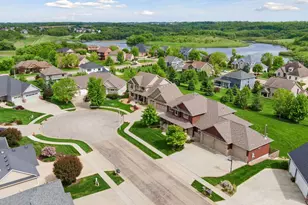 2304 Britwood Ln SW, Rochester, MN 55902 - Photo 4