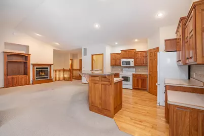 126 Acorn Avenue NW, New London, MN 56273 - Photo 10