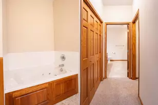 126 Acorn Ave NW, New London, MN 56273 - Photo 20