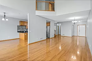 10174 Indigo Dr, Eden Prairie, MN 55347 - Photo 22