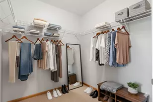 10174 Indigo Dr, Eden Prairie, MN 55347 - Photo 6