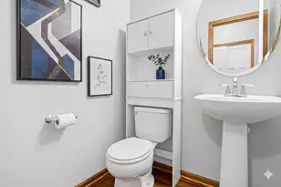 10174 Indigo Dr, Eden Prairie, MN 55347 - Photo 12