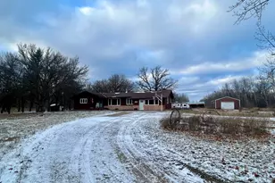 10496 160th St NE, Thief River Falls, MN 56701 - Photo 2