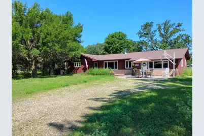 10496 160th Street NE, Thief River Falls, MN 56701 - Photo 46