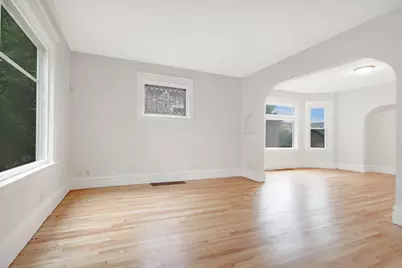 804 Hawthorne Avenue E, Saint Paul, MN 55106 - Photo 8