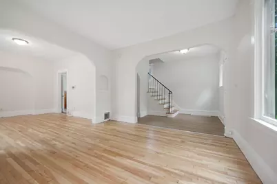 804 Hawthorne Avenue E, Saint Paul, MN 55106 - Photo 10