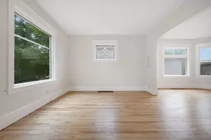 804 Hawthorne Ave E, Saint Paul, MN 55106 - Photo 6