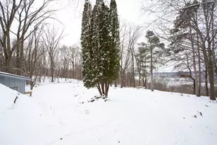 1516 Twin Springs Rd, Houlton, WI 54082 - Photo 44