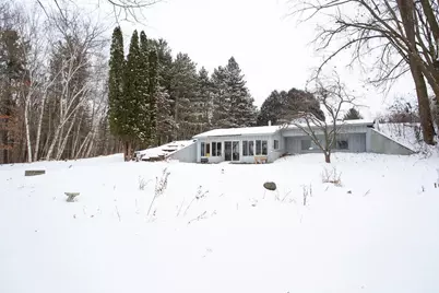 1516 Twin Springs Road, Houlton, WI 54082 - Photo 2
