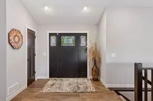 203 Vista Cir, River Falls, WI 54022 - Photo 14