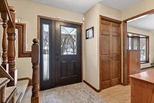 10155 Pilgrim Ln N, Maple Grove, MN 55369 - Photo 4