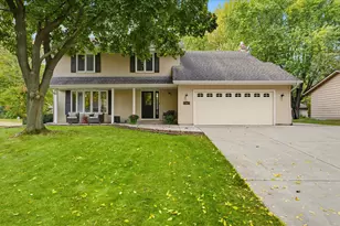 10155 Pilgrim Ln N, Maple Grove, MN 55369 - Photo 56