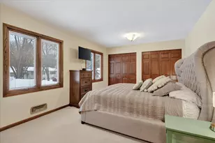 10155 Pilgrim Ln N, Maple Grove, MN 55369 - Photo 32