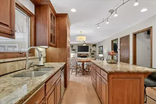 10155 Pilgrim Ln N, Maple Grove, MN 55369 - Photo 14