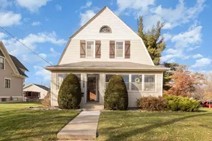 1004 College Ave, Red Wing, MN 55066 - Photo 1