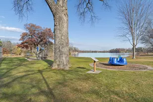 2566 18th Ave E, North Saint Paul, MN 55109 - Photo 38