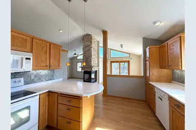 912 Aurora Circle, Red Wing, MN 55066 - Photo 18