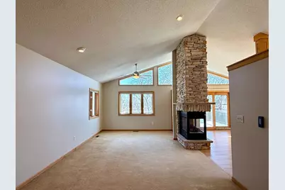 912 Aurora Circle, Red Wing, MN 55066 - Photo 6