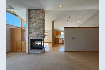 912 Aurora Circle, Red Wing, MN 55066 - Photo 10