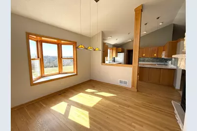 912 Aurora Circle, Red Wing, MN 55066 - Photo 14