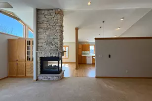 912 Aurora Cir, Red Wing, MN 55066 - Photo 14
