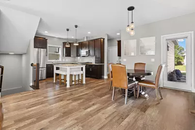 2908 Mark Twain Drive, Chaska, MN 55318 - Photo 4