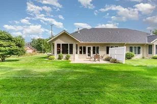 1822 Bohmbach Dr, Red Wing, MN 55066 - Photo 32