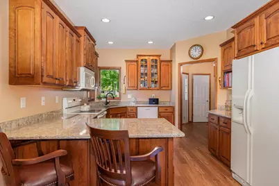 1822 Bohmbach Drive, Red Wing, MN 55066 - Photo 8