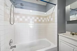 387 Jenks Ave, Saint Paul, MN 55130 - Photo 14