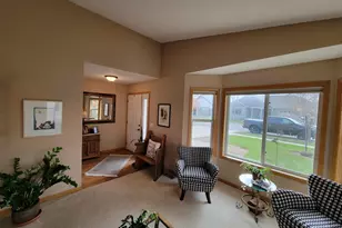 6827 22nd St N, Saint Cloud, MN 56303 - Photo 4