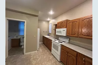 231 S Prairie Avenue, Fairmont, MN 56031 - Photo 4