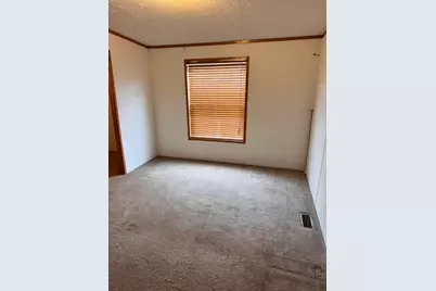 516 Main Street W, Hinckley, MN 55037 - Photo 4