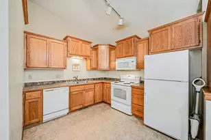 9106 Orchard Cir, Monticello, MN 55362 - Photo 4