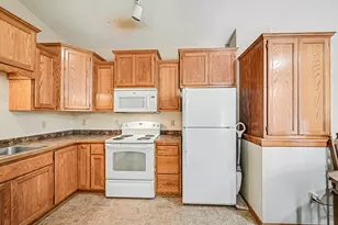 9106 Orchard Cir, Monticello, MN 55362 - Photo 6