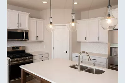 17936 Greenwich Way, Lakeville, MN 55044 - Photo 4