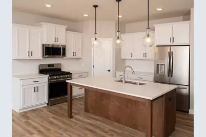 17936 Greenwich Way, Lakeville, MN 55044 - Photo 2
