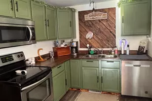 711 E Grandview Ave, Rushford, MN 55971 - Photo 2