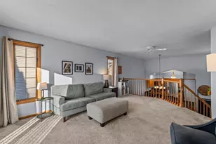 824 Winterberry Dr, Woodbury, MN 55125 - Photo 8