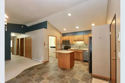 300 10th Avenue SE #101, Pelican Rapids, MN 56572 - Photo 6