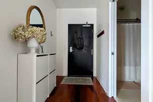 15 E Franklin Ave, Minneapolis, MN 55404 - Photo 2