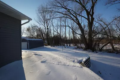 204 Pine Street SW, New London, MN 56273 - Photo 32