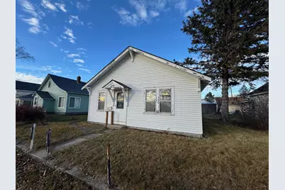 813 4th Street SE, Bemidji, MN 56601 - Photo 2