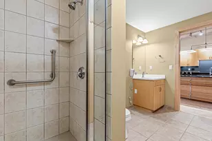 212 N 1st St, Minneapolis, MN 55401 - Photo 12