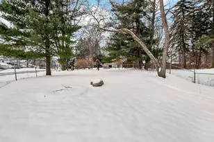 1926 Flandrau Street N, Maplewood, MN 55109 - Photo 48