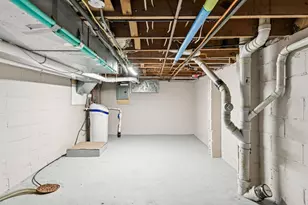 709 Riverside Dr N, Hudson, WI 54016 - Photo 24